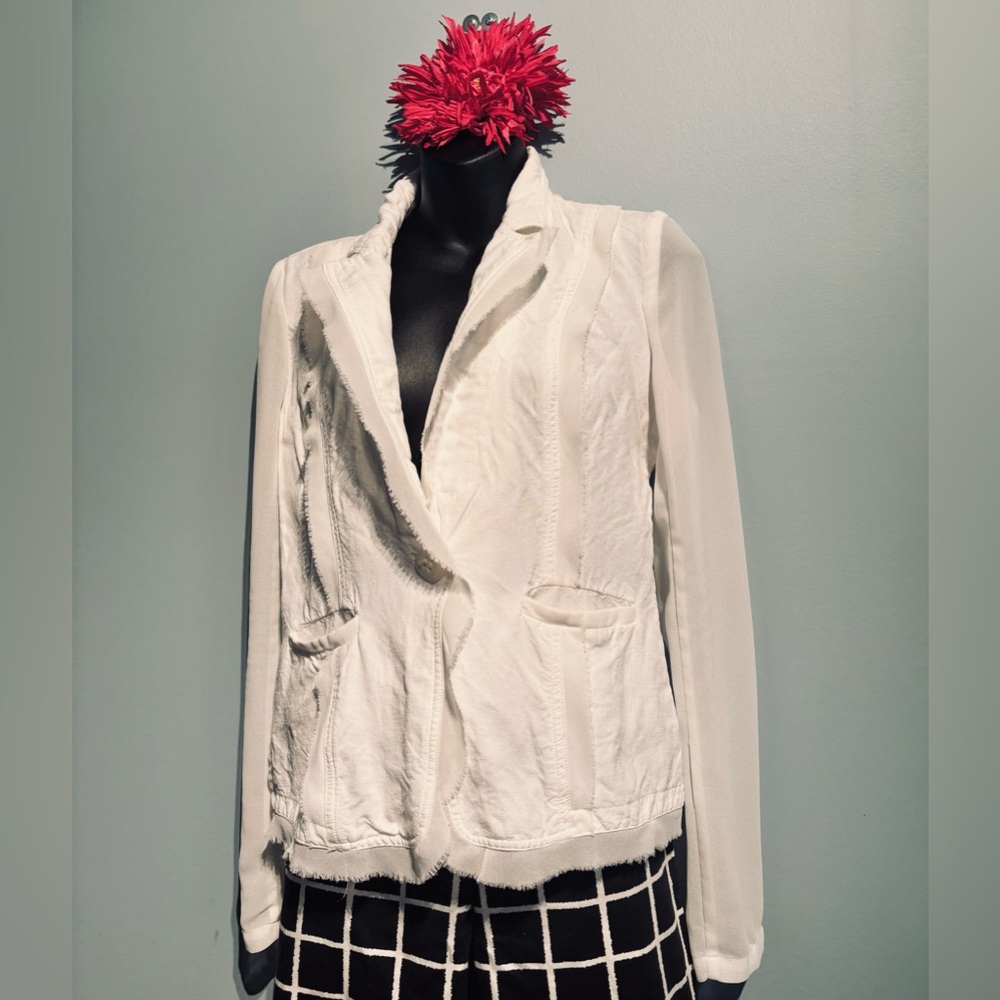 Miilla Linen Blazer with sheer black and sleeves size small - Picture 7 of 16